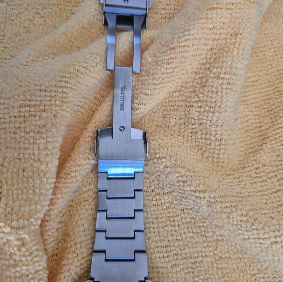 Islander ISL-142 Monster Automatic Watch Pink Dial - Picture 11 of 13